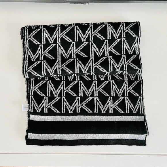 Michael Kors Accessories - Michael Kors black and silver scarf